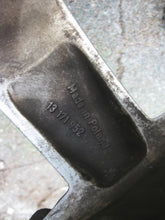 Load image into Gallery viewer, 1x Alufelge 18 Zoll 7.5&quot; 5x110 37ET 13171952 Opel Rim Wheel