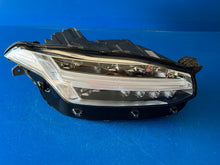 Laden Sie das Bild in den Galerie-Viewer, Frontscheinwerfer Volvo Xc90 31655775 LED Rechts Scheinwerfer Headlight SCH5959396639yn