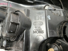Load image into Gallery viewer, Frontscheinwerfer Kia Ceed 92102-1H000 Ein Satz Scheinwerfer Headlight