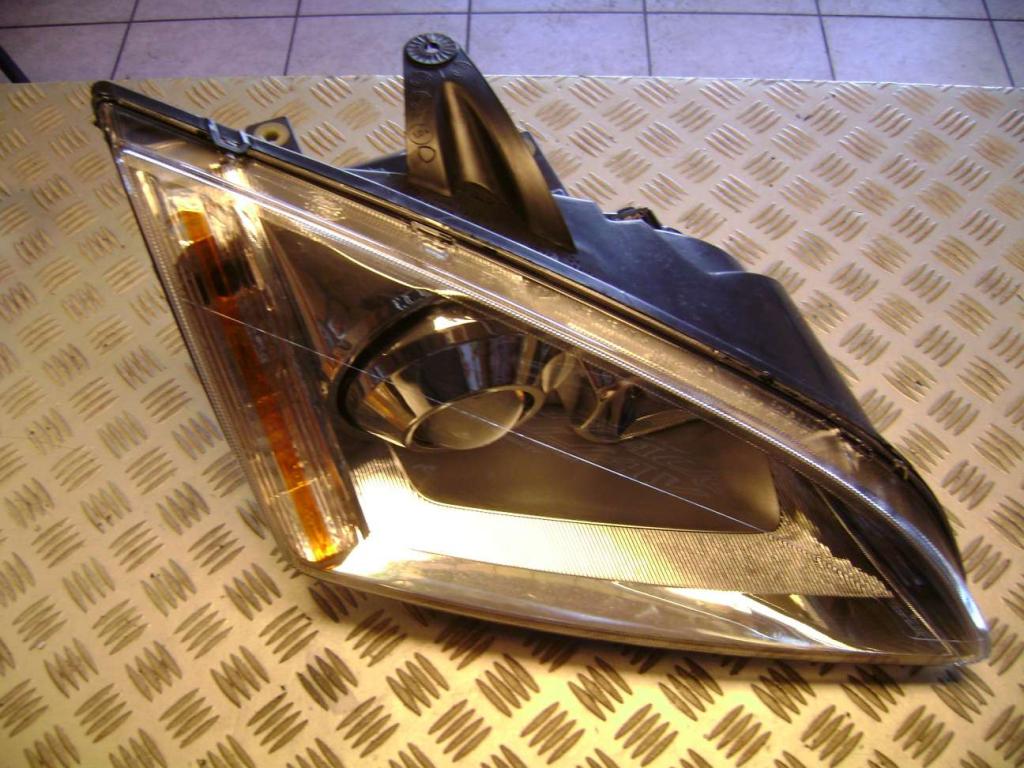 Frontscheinwerfer Ford Focus II Xenon Ein Stück (Rechts oder Links) Headlight SCH9362816418tt