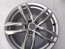 Load image into Gallery viewer, 1x Alufelge 18 Zoll 8.0" 5x112 40ET Glanz Silber 8W0601025BA Audi A4 Rim Wheel FEL1397374147dt