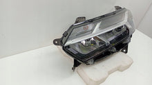 Laden Sie das Bild in den Galerie-Viewer, Frontscheinwerfer Dacia Sandero III Jogger 260607161R Links Headlight SCH4034807988vj