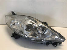 Load image into Gallery viewer, Frontscheinwerfer Mazda Premacy 8R0941030L Rechts Scheinwerfer Headlight