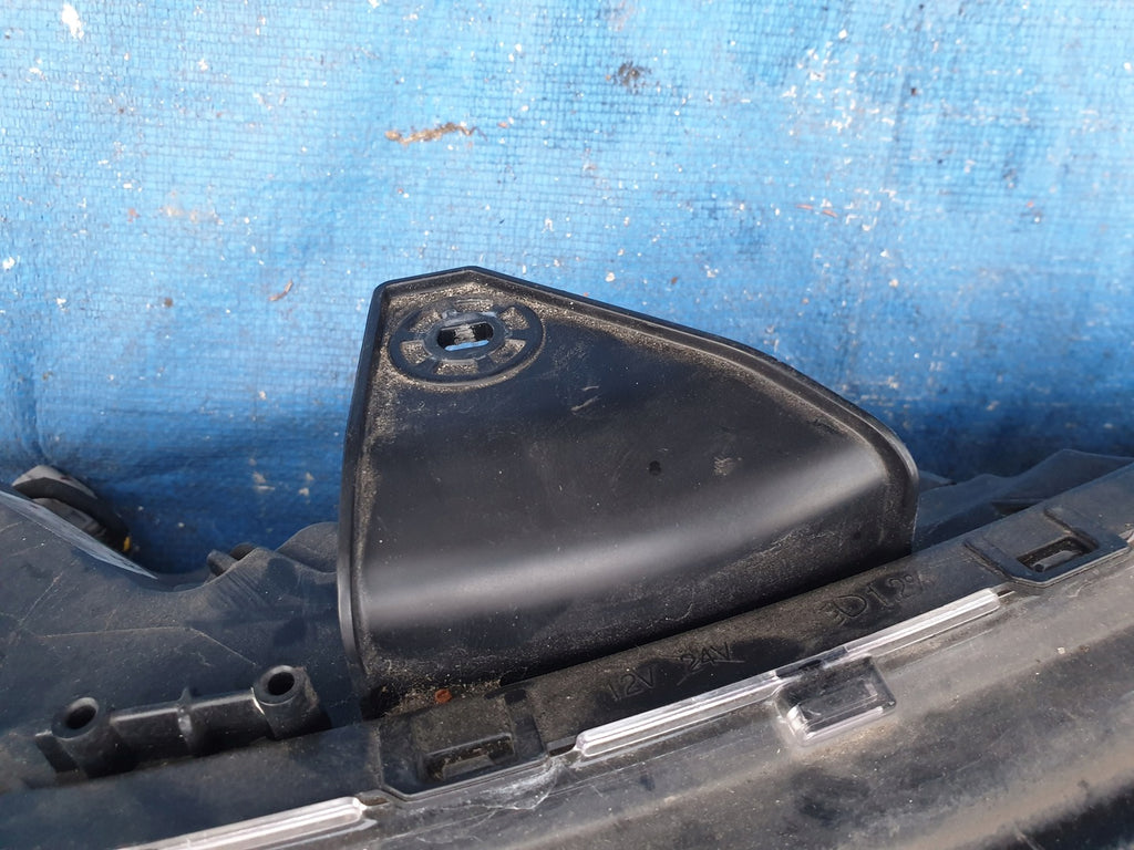 Frontscheinwerfer Mitsubishi Outlander III 4BX19 8301D3-32 LED Rechts Headlight