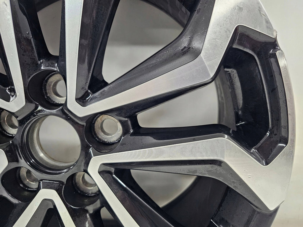 1x Alufelge 17 Zoll CMS1107 Toyota Corolla Chr C-Hr Rim Wheel FEL9480581267tz