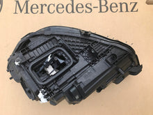 Laden Sie das Bild in den Galerie-Viewer, Frontscheinwerfer Mercedes-Benz Cla A1189068601KOD 85122000 LED Rechts Headlight SCH4791460167ya