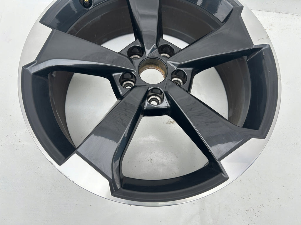 1x Alufelge 19 Zoll 8.0" 5x112 45ET Glanz Grau 81A601025M Audi Q2 Mg Rim Wheel FEL3417290240fw