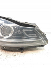Laden Sie das Bild in den Galerie-Viewer, Frontscheinwerfer Mercedes-Benz W204 A2048208239 Rechts Scheinwerfer Headlight SCH9523505587ie