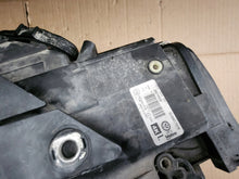 Load image into Gallery viewer, Frontscheinwerfer VW Passat 3C0941751K Xenon Links Scheinwerfer Headlight SCH6442003062sq