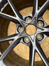 Laden Sie das Bild in den Galerie-Viewer, 1x Alufelge 19 Zoll 8.0" 5x114.3 Zum Streichen 52910-S0200 Hyundai I30 Iii FEL3179080407ks