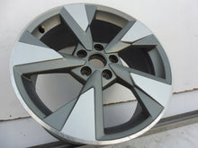 Load image into Gallery viewer, 1x Alufelge 18 Zoll 8.0" 5x112 46ET Glanz Schwarz 8V0601025DT Audi A3 Rim Wheel FEL2632950160eq
