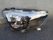 Laden Sie das Bild in den Galerie-Viewer, Frontscheinwerfer Opel Combo 9816825980 Rechts Scheinwerfer Headlight SCH1536400133my