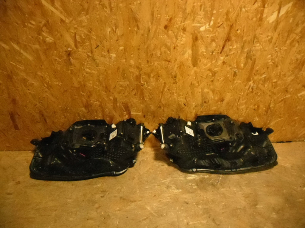 Frontscheinwerfer VW Touareg 761941081A 761941082A LED Rechts oder Links