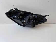 Load image into Gallery viewer, Frontscheinwerfer Toyota Yaris 0D197 Rechts Scheinwerfer Headlight SCH2930471341an