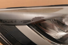 Laden Sie das Bild in den Galerie-Viewer, Frontscheinwerfer Ford Focus NX7B-13E014-CF Rechts Scheinwerfer Headlight SCH1054446504mg