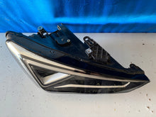 Laden Sie das Bild in den Galerie-Viewer, Frontscheinwerfer Seat Leon 5FB941008G LED Rechts Scheinwerfer Headlight SCH4324760009el