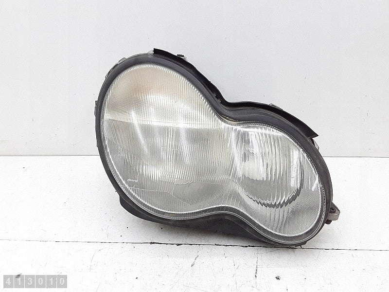 Frontscheinwerfer Mercedes-Benz W203 0301166272 Rechts Scheinwerfer Headlight SCH9574489845mu