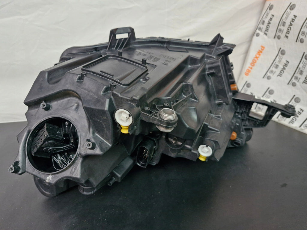 Frontscheinwerfer Skoda Kamiq FALSE Scheinwerfer Headlight SCH3371544302qr