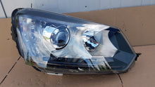 Laden Sie das Bild in den Galerie-Viewer, Frontscheinwerfer Skoda Yeti 5L1941018D Bi-Xenon Rechts Scheinwerfer Headlight SCH3840382594vr
