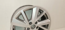 Laden Sie das Bild in den Galerie-Viewer, 1x Alufelge 17 Zoll 7.0&quot; 5x112 45ET 81A601025C Audi Q2 Rim Wheel