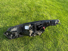 Laden Sie das Bild in den Galerie-Viewer, Frontscheinwerfer Renault Zoe 260102384R LED Rechts Scheinwerfer Headlight SCH1421816012aw