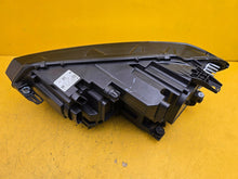 Laden Sie das Bild in den Galerie-Viewer, Frontscheinwerfer VW Touran 5TB941082D LED Rechts Scheinwerfer Headlight SCH5953974233yr