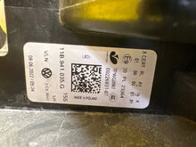 Laden Sie das Bild in den Galerie-Viewer, Frontscheinwerfer VW I 11B941035G LED Ein Stück (Rechts oder Links) Headlight SCH5972114052ed