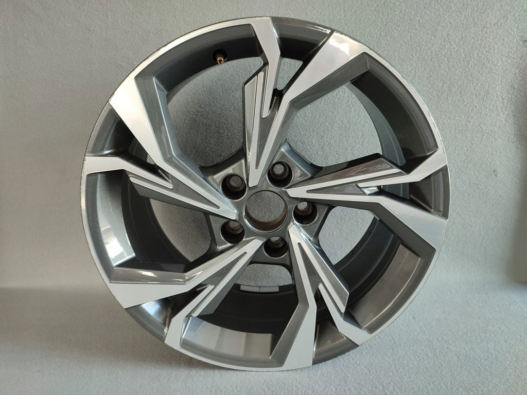 1x Alufelge 18 Zoll 8.0" 5x112 46ET Glanz Graphit 8Y0601025H Audi A3 Mg