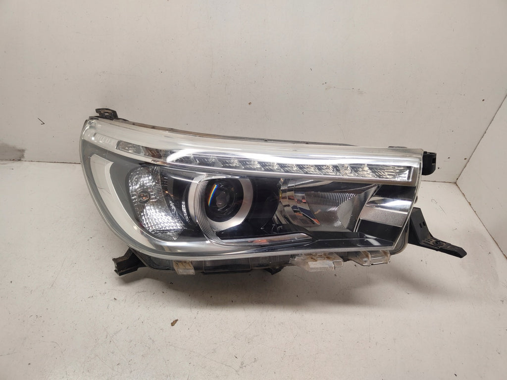 Frontscheinwerfer Toyota Hilux Full LED Rechts Scheinwerfer Headlight SCH4637031046uf