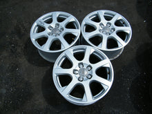 Load image into Gallery viewer, 1x Alufelge 17 Zoll 8.0&quot; 5x112 39ET Glanz Silber 8T0601025B Audi A5 A4 Rim Wheel