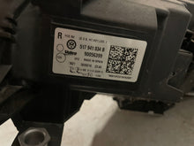 Load image into Gallery viewer, Frontscheinwerfer VW Golf Sportsvan 517941034B LED Ein Stück (Rechts oder Links) SCH5846711129ms