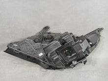 Laden Sie das Bild in den Galerie-Viewer, Frontscheinwerfer Opel Astra K 39228806 LED Rechts Scheinwerfer Headlight SCH4409341104ag