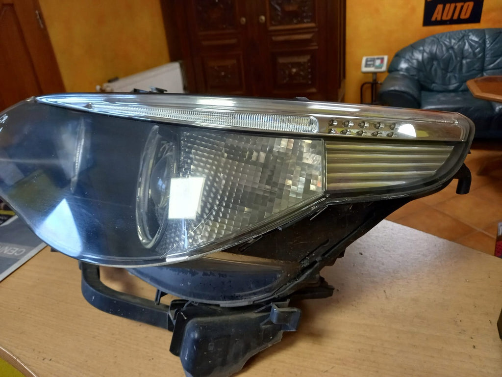 Frontscheinwerfer BMW E60 E61 Xenon Ein Stück (Rechts oder Links) Headlight SCH8823573659zm
