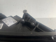 Laden Sie das Bild in den Galerie-Viewer, Frontscheinwerfer Mercedes-Benz Citan W420 A4209063900 LED Rechts Headlight SCH3148209702mb