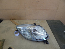 Laden Sie das Bild in den Galerie-Viewer, Frontscheinwerfer Toyota Yaris 89001286 Rechts Scheinwerfer Headlight SCH5871911804hn