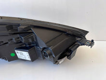 Laden Sie das Bild in den Galerie-Viewer, Frontscheinwerfer Tesla Model 3 1514952-00- LED Links Scheinwerfer Headlight