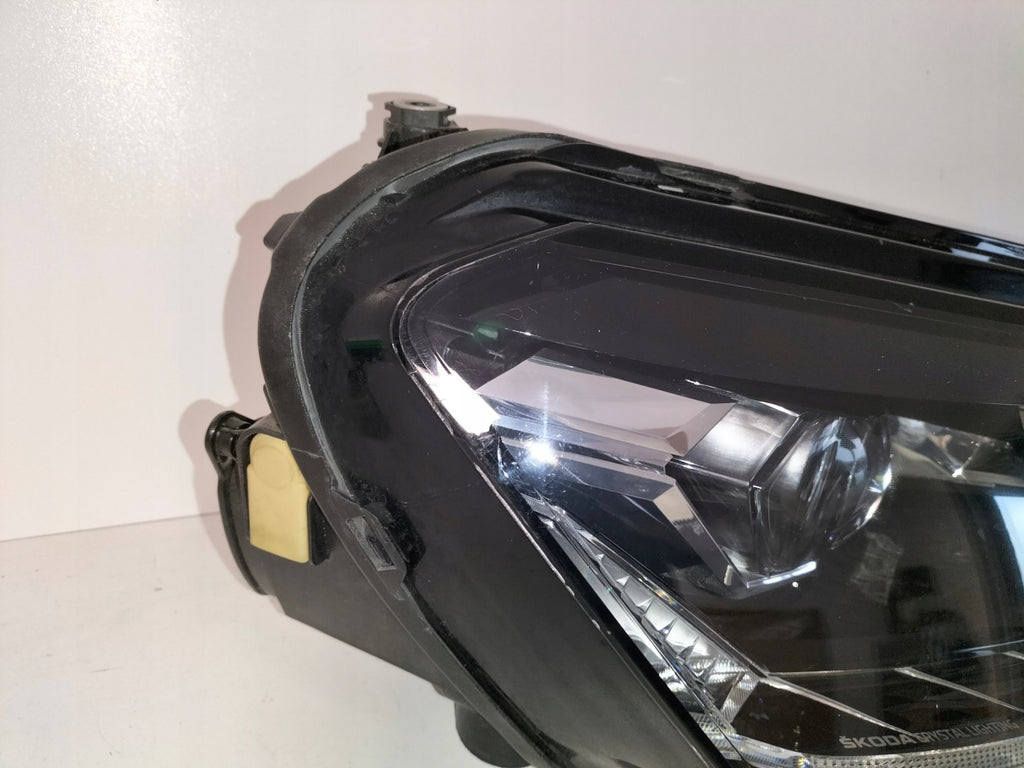 Frontscheinwerfer Skoda Fabia I 6VB941016A Rechts Scheinwerfer Headlight SCH3710600622jt