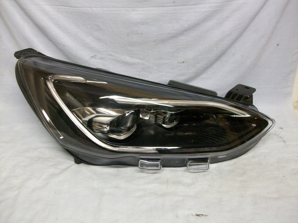 Frontscheinwerfer Ford Mondeo III Focus LED Rechts Scheinwerfer Headlight