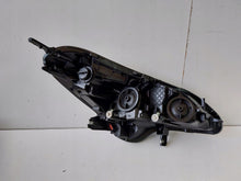 Laden Sie das Bild in den Galerie-Viewer, Frontscheinwerfer Opel Corsa E 39108222 Links Scheinwerfer Headlight SCH9830561729rb