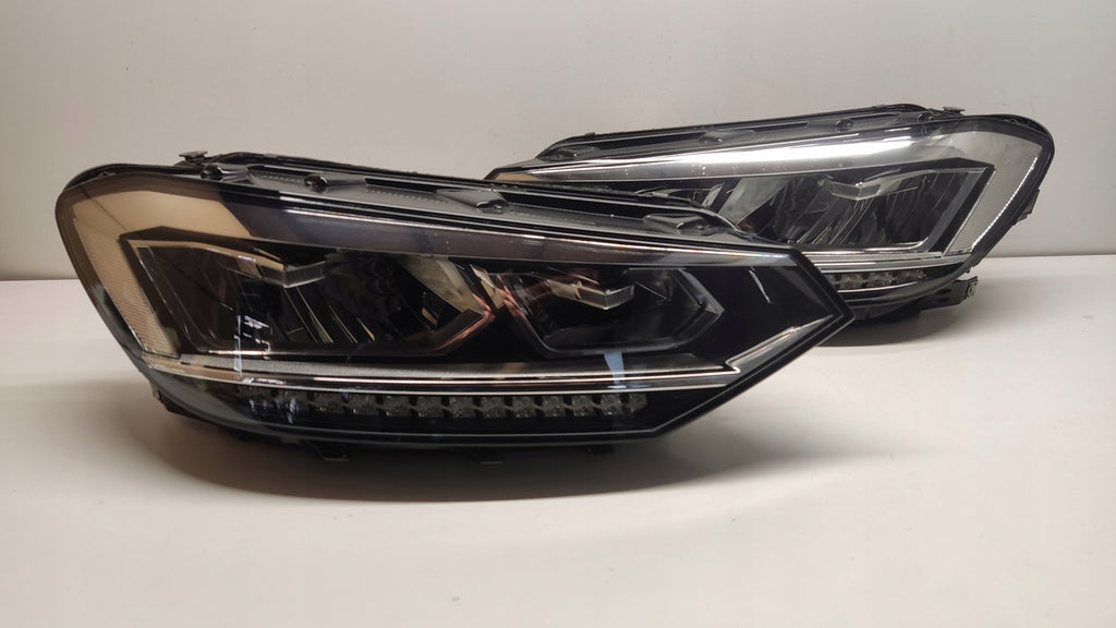 Frontscheinwerfer VW Touran 5TB941035B 5TB941036B LED Ein Satz Headlight