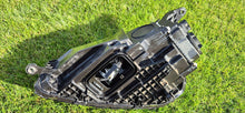 Laden Sie das Bild in den Galerie-Viewer, Frontscheinwerfer Mercedes-Benz Gle A1679060900 LED Rechts Headlight