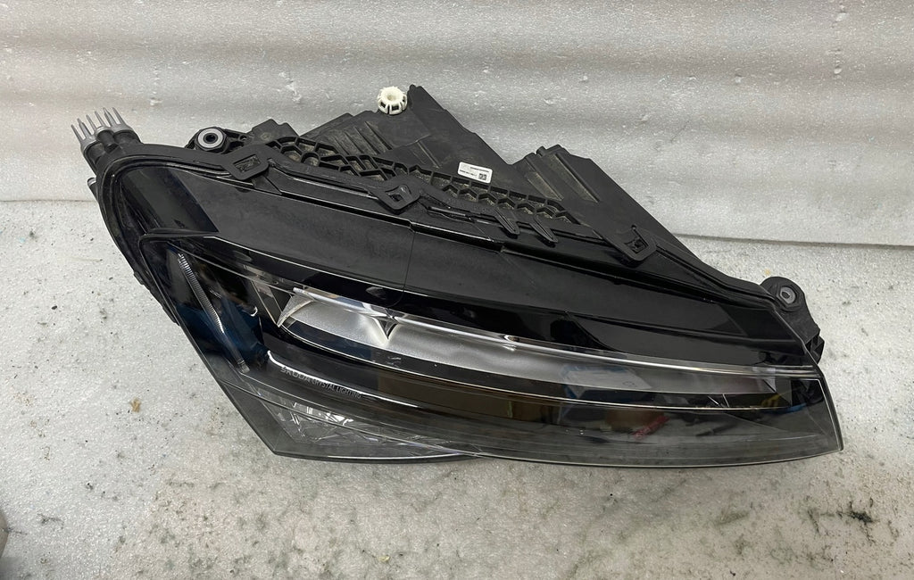 Frontscheinwerfer Skoda Superb 941016C Full LED Rechts Scheinwerfer Headlight SCH3036440441nm