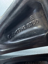 Load image into Gallery viewer, 1x Alufelge 17 Zoll 6.0" 5x112 50ET 2K5601025P Mg Passat Golf I Rim Wheel FEL1124238325bi