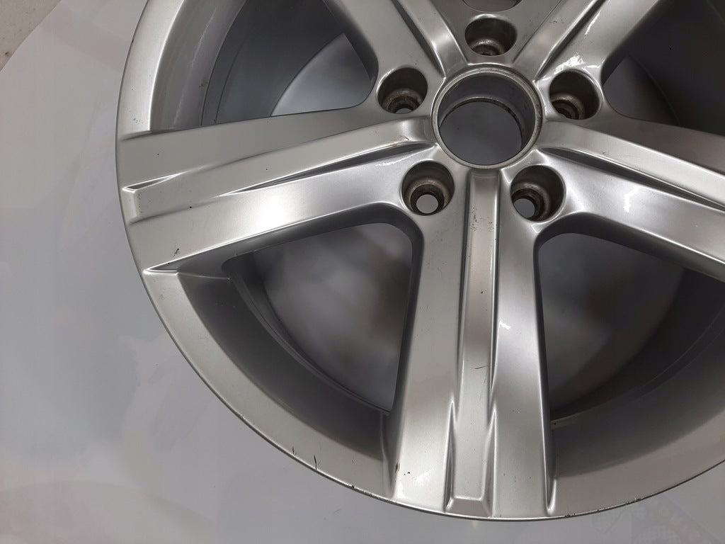 1x Alufelge 17 Zoll 7.5" 5x112 47ET Glanz Silber 3AA601025E VW Passat B7 FEL6455605124fz