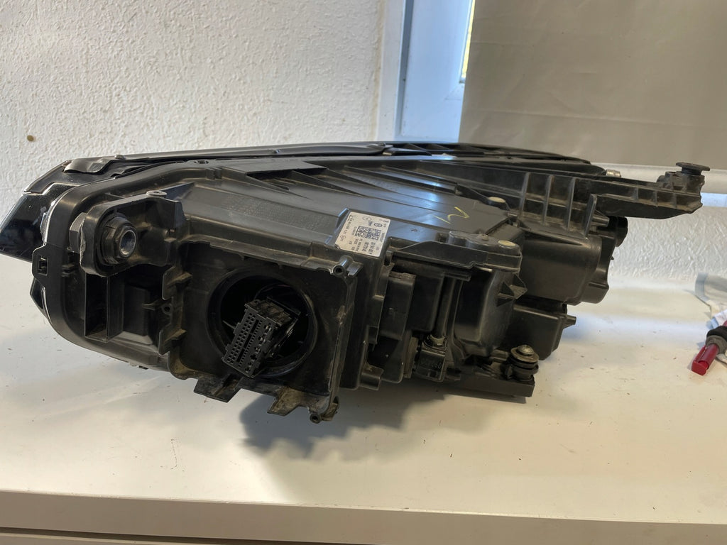 Frontscheinwerfer VW Passat 3G1941082P LED Rechts Scheinwerfer Headlight SCH5578965560wz