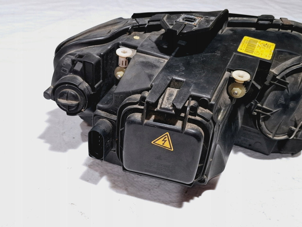 Frontscheinwerfer Audi A3 8P0941003D Xenon Ein Stück (Rechts oder Links)