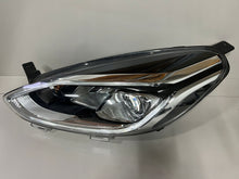 Laden Sie das Bild in den Galerie-Viewer, Frontscheinwerfer Ford Fiesta LED Links Scheinwerfer Headlight