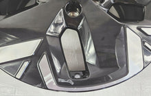 Load image into Gallery viewer, 1x Alufelge 17 Zoll 7.0" 5x114.3 52ET 52910AO000 Kia Carens Rim Wheel FEL4712482827eu