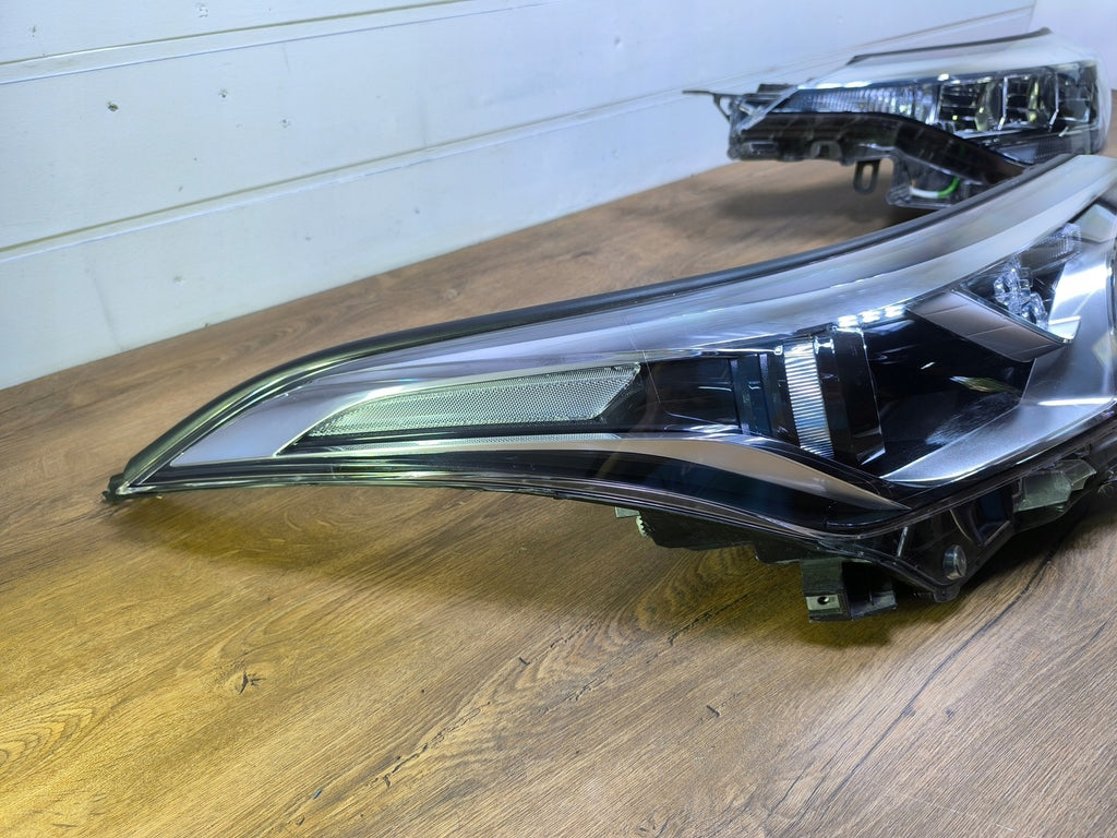 Frontscheinwerfer Toyota Chr 81130-F4030 Rechts Scheinwerfer Headlight SCH6777178482mn