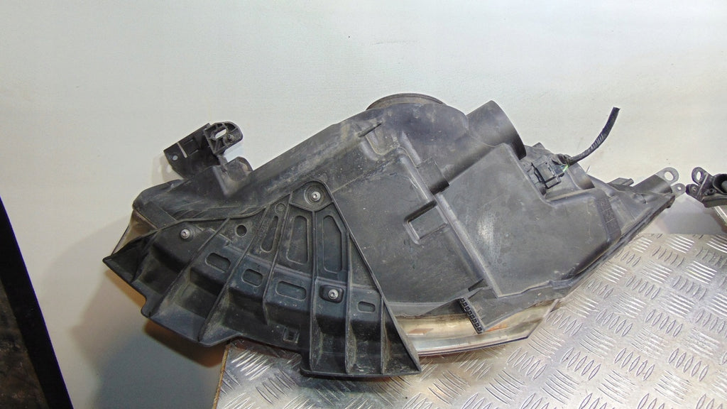 Frontscheinwerfer Citroën C4 Picasso I Ein Stück (Rechts oder Links) Headlight